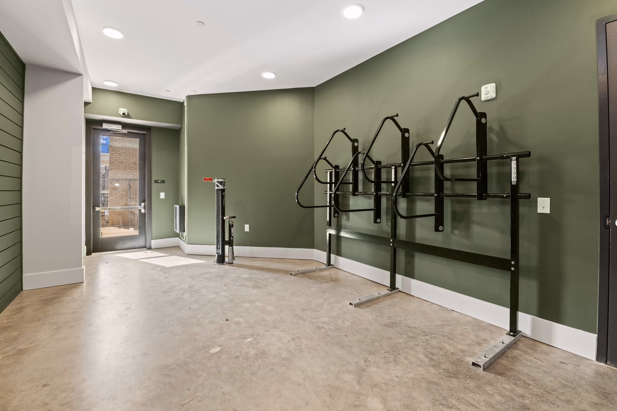 Recreational Area at LANA at Lake Norman Apartments