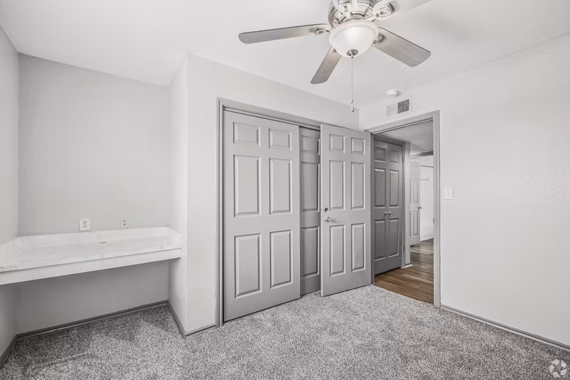 bedroom at Fifteen12 Apartments