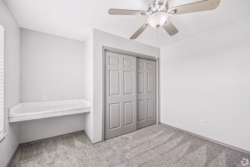 bedroom at Fifteen12 Apartments