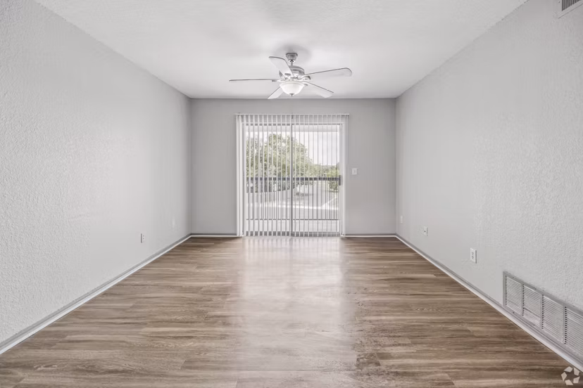 living room at Fifteen12 Apartments
