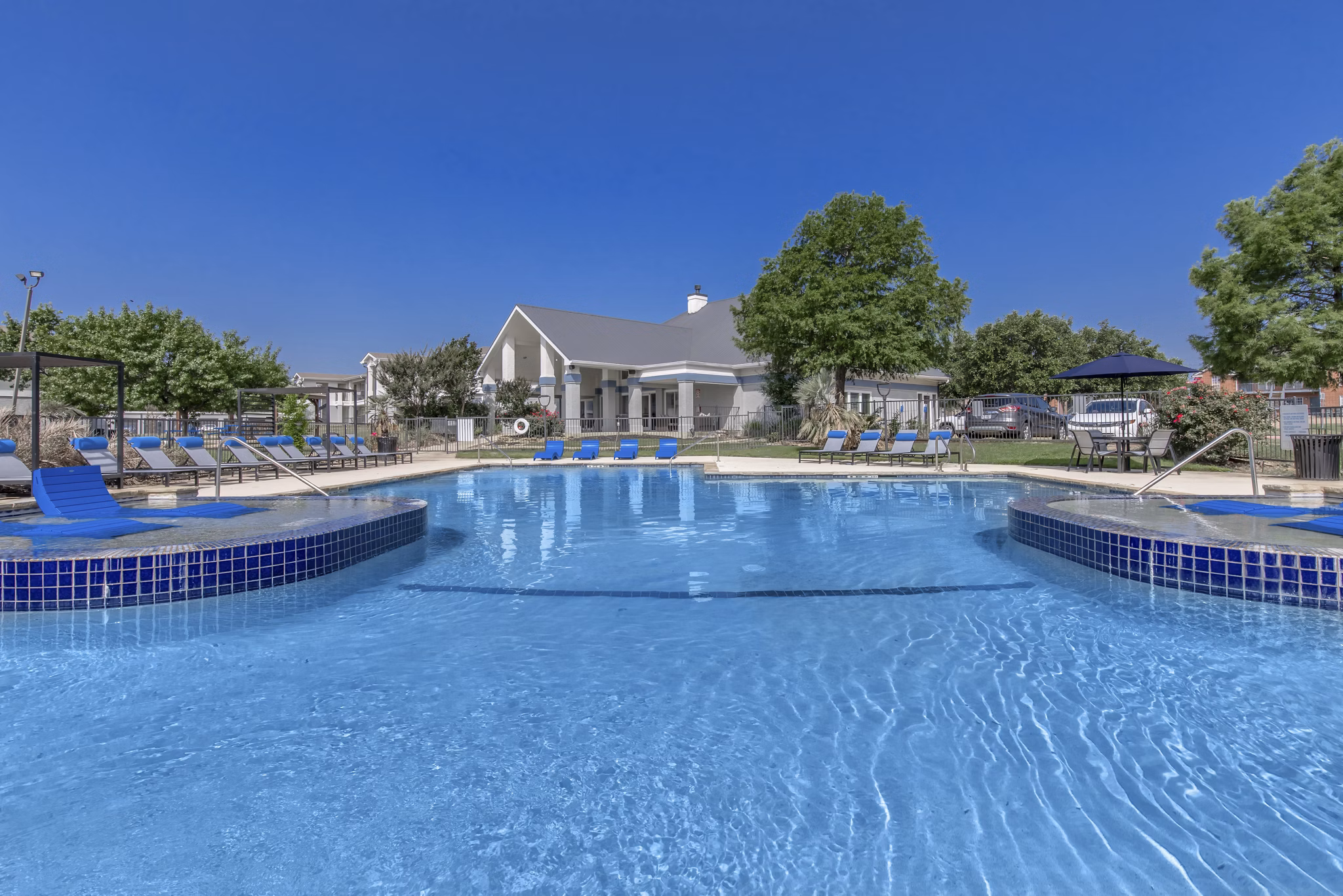 pool at Fifteen12 Apartments