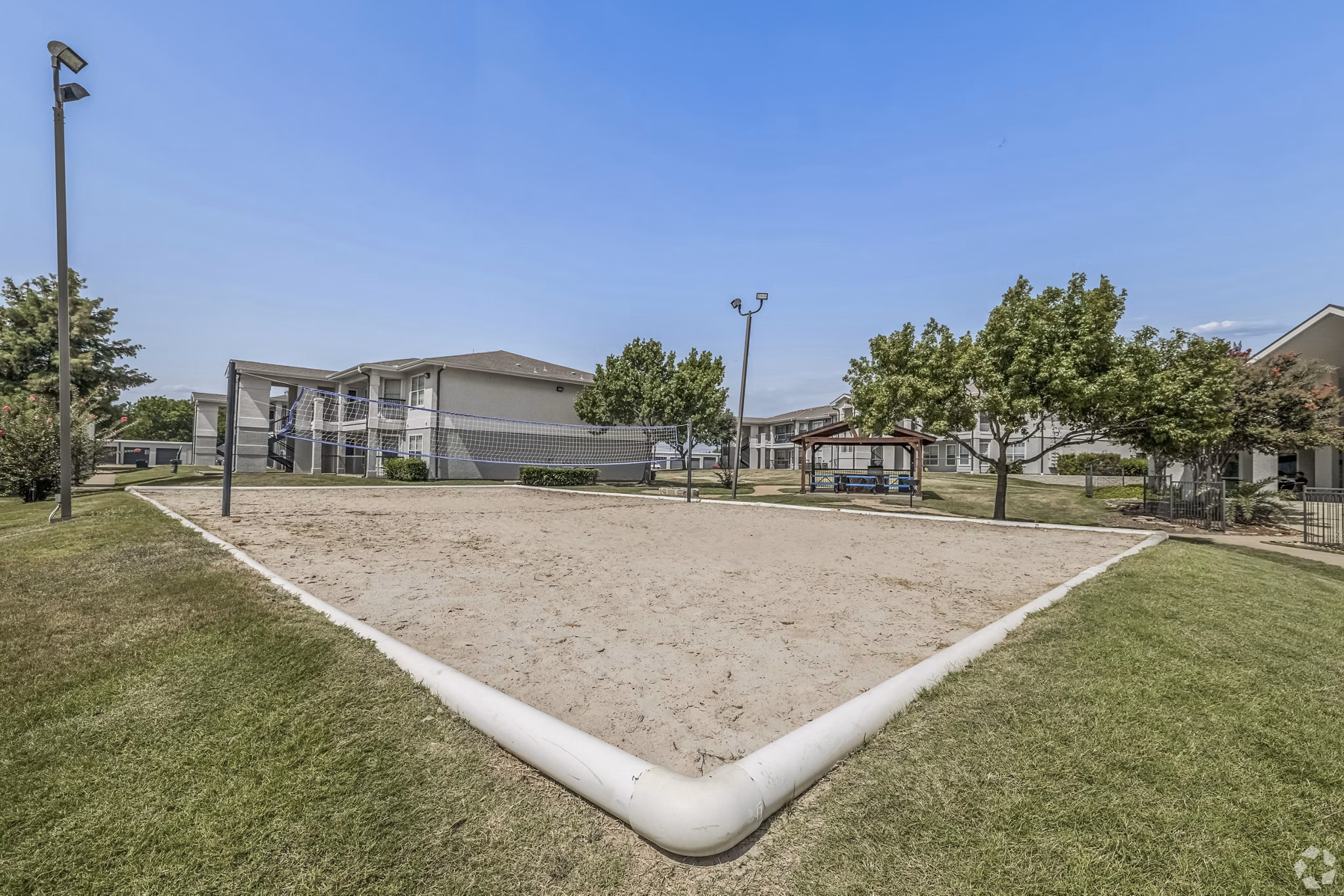 playground at Fifteen12ella Apartments