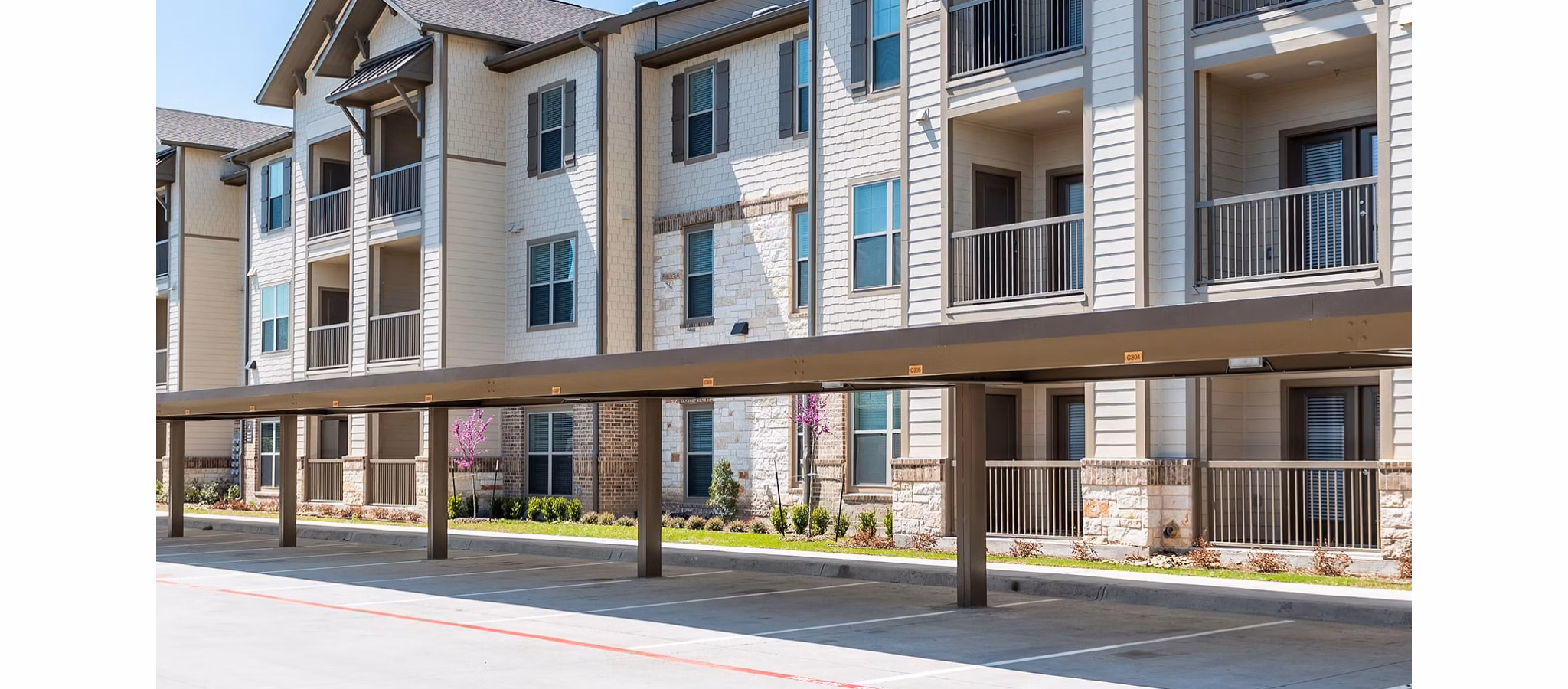 building at Alders Rockwall Apartments