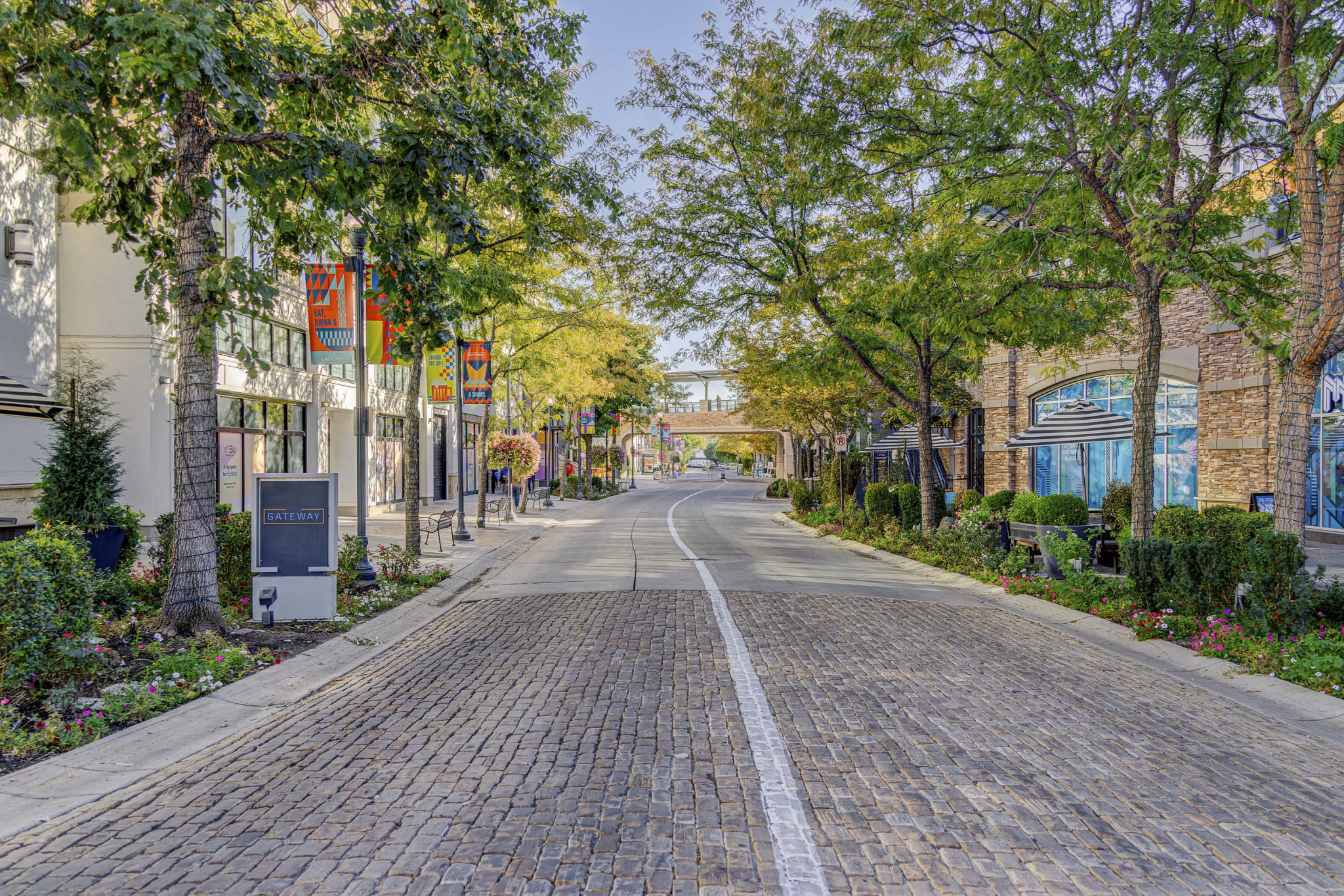 neighborhood at The Gauge Apartments 