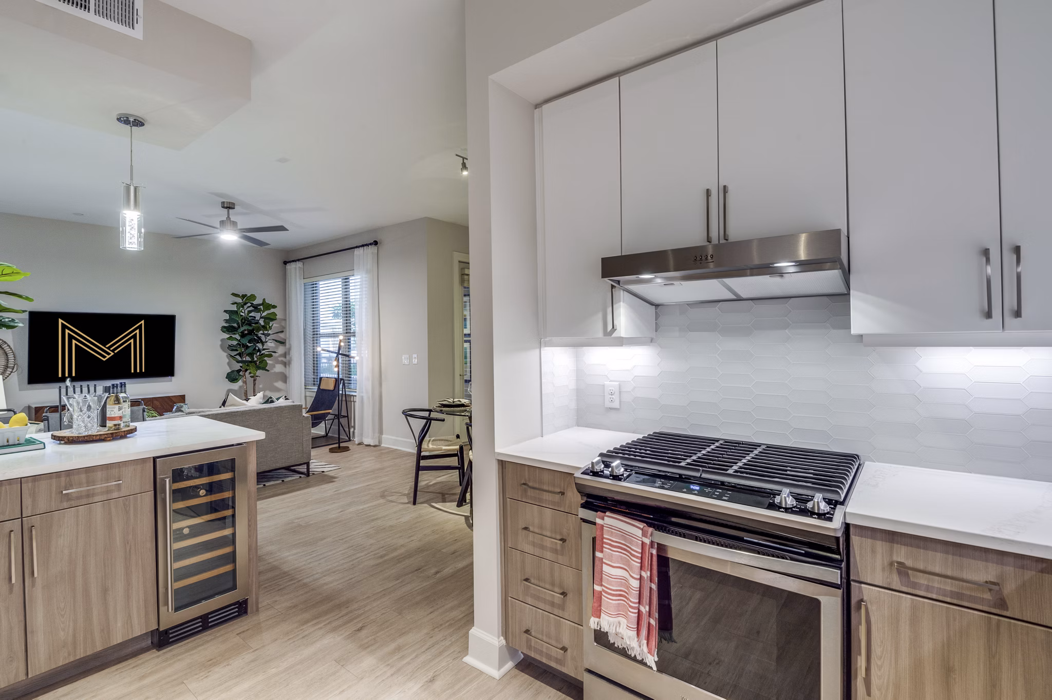 kitchen at Montrose at Buffalo Bayou Apartments