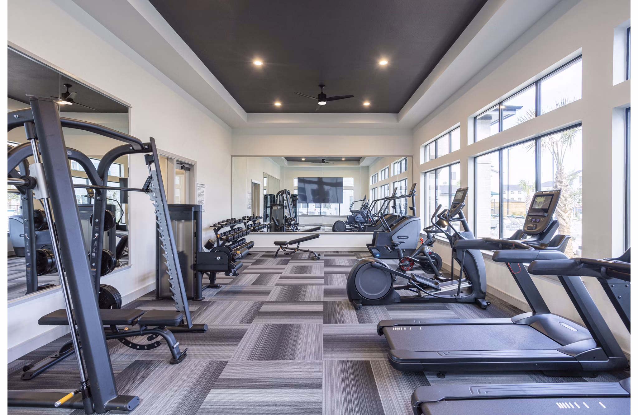 fitness center at New Braunfels Heights Apartments