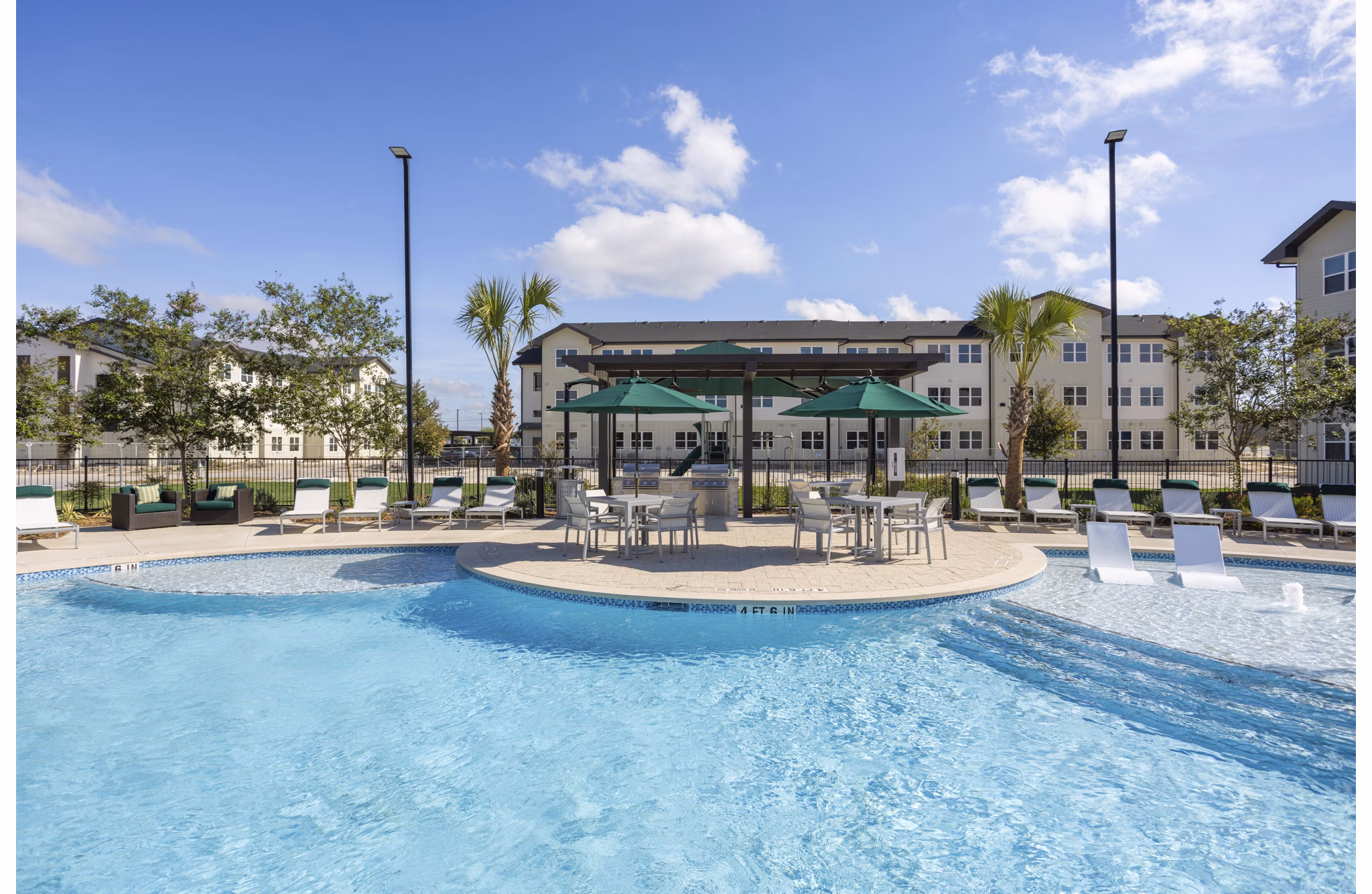 pool at New Braunfels Heights Apartments