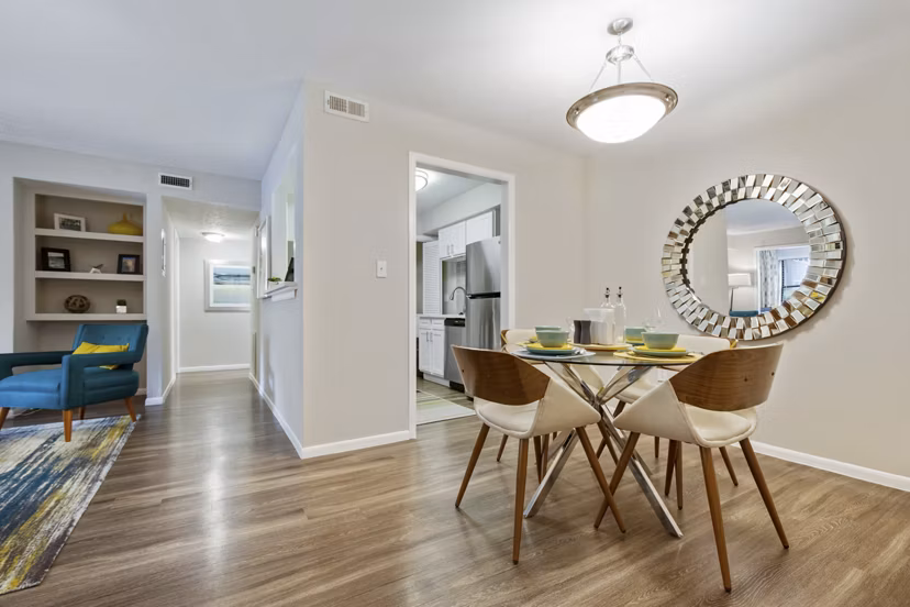 dining room at The Madison Apartments