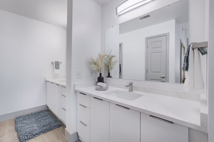bathroom at The Kensington Apartments