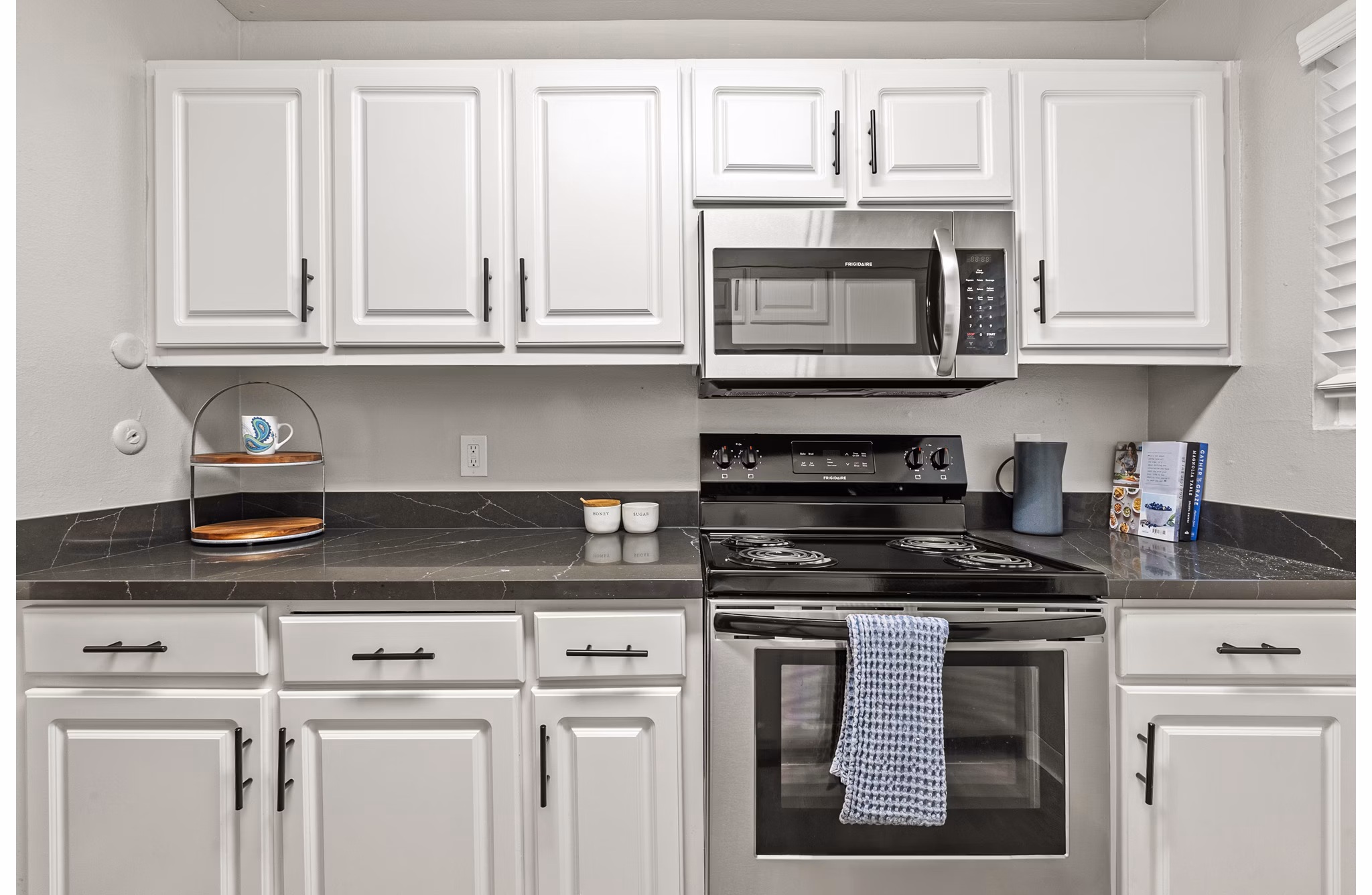 kitchen at Kensington Apartments
