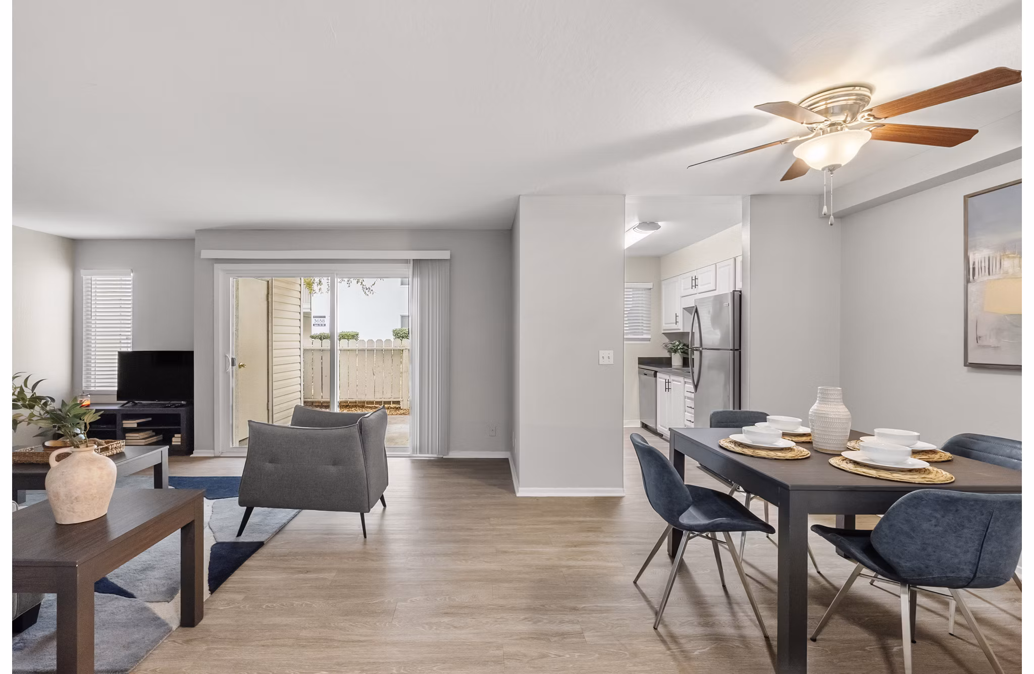 living room at Kensington Apartments