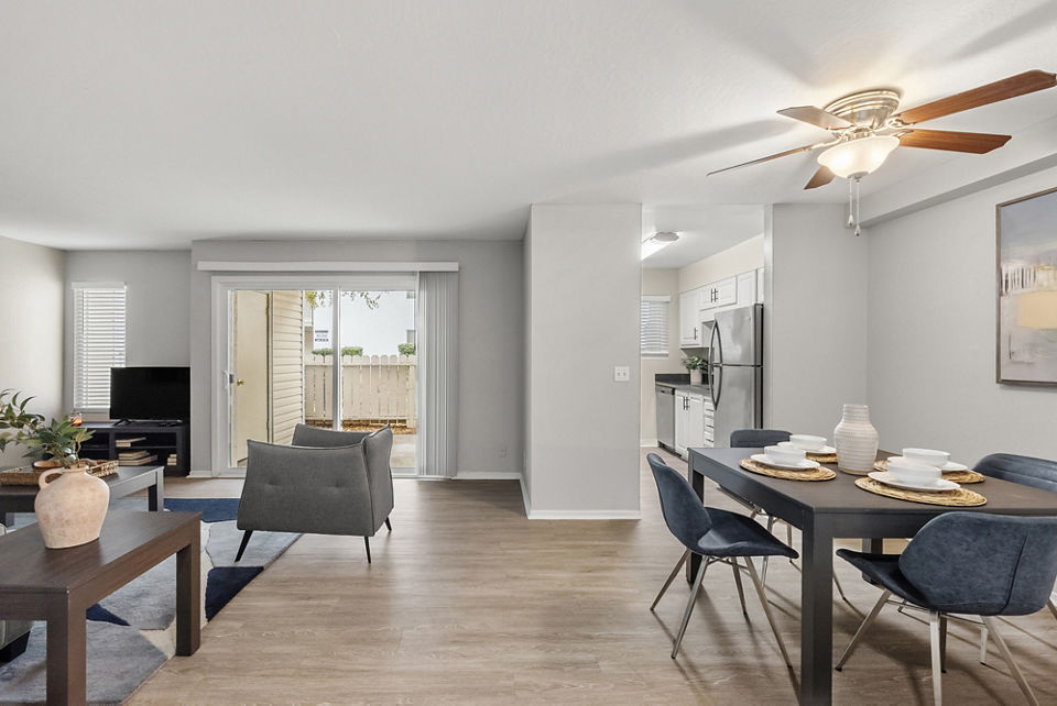 living room at Kensington Apartments