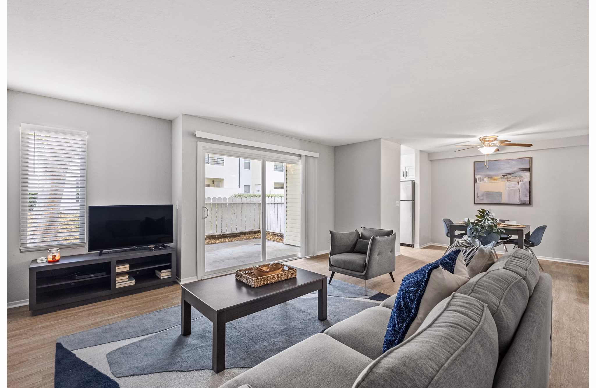 living room at Kensington Apartments