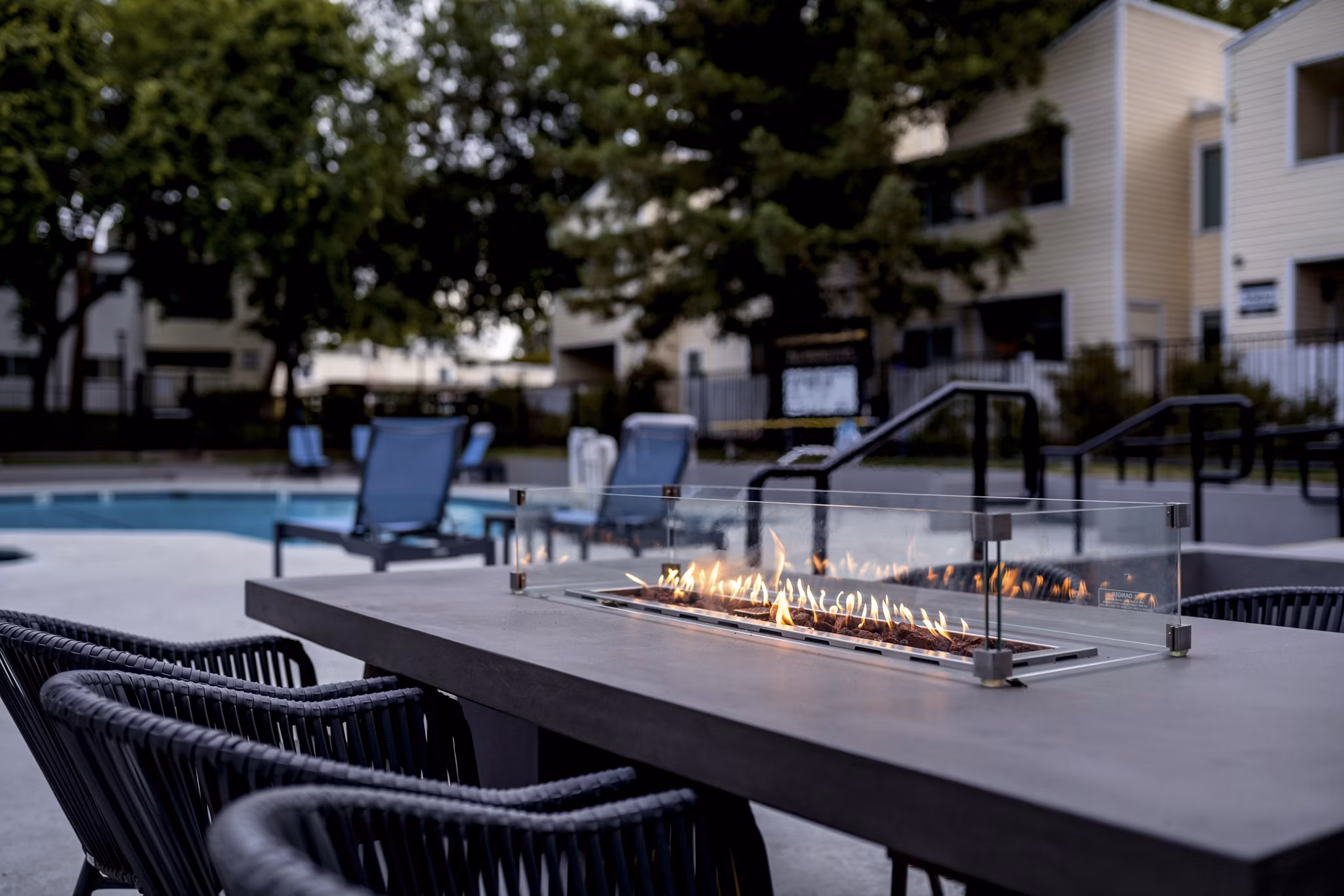 grill area at Kensington Apartments