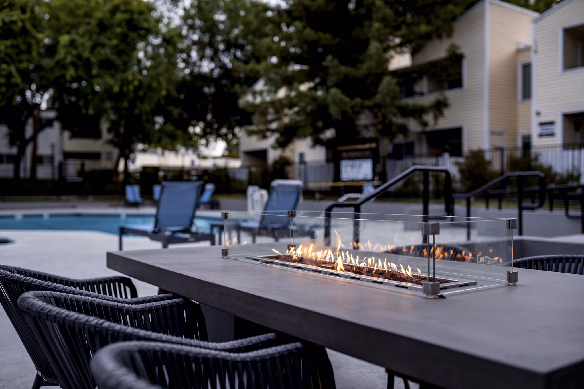 grill area at Kensington Apartments