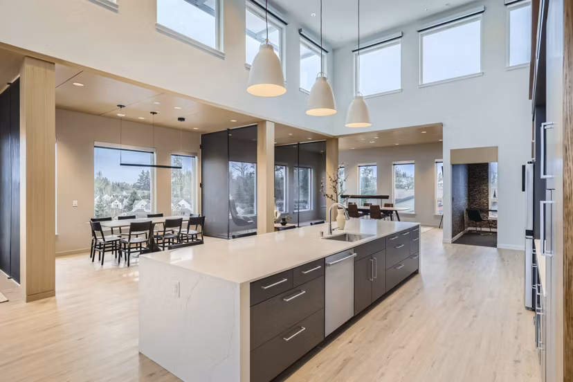 clubhouse at Knox Apartments 