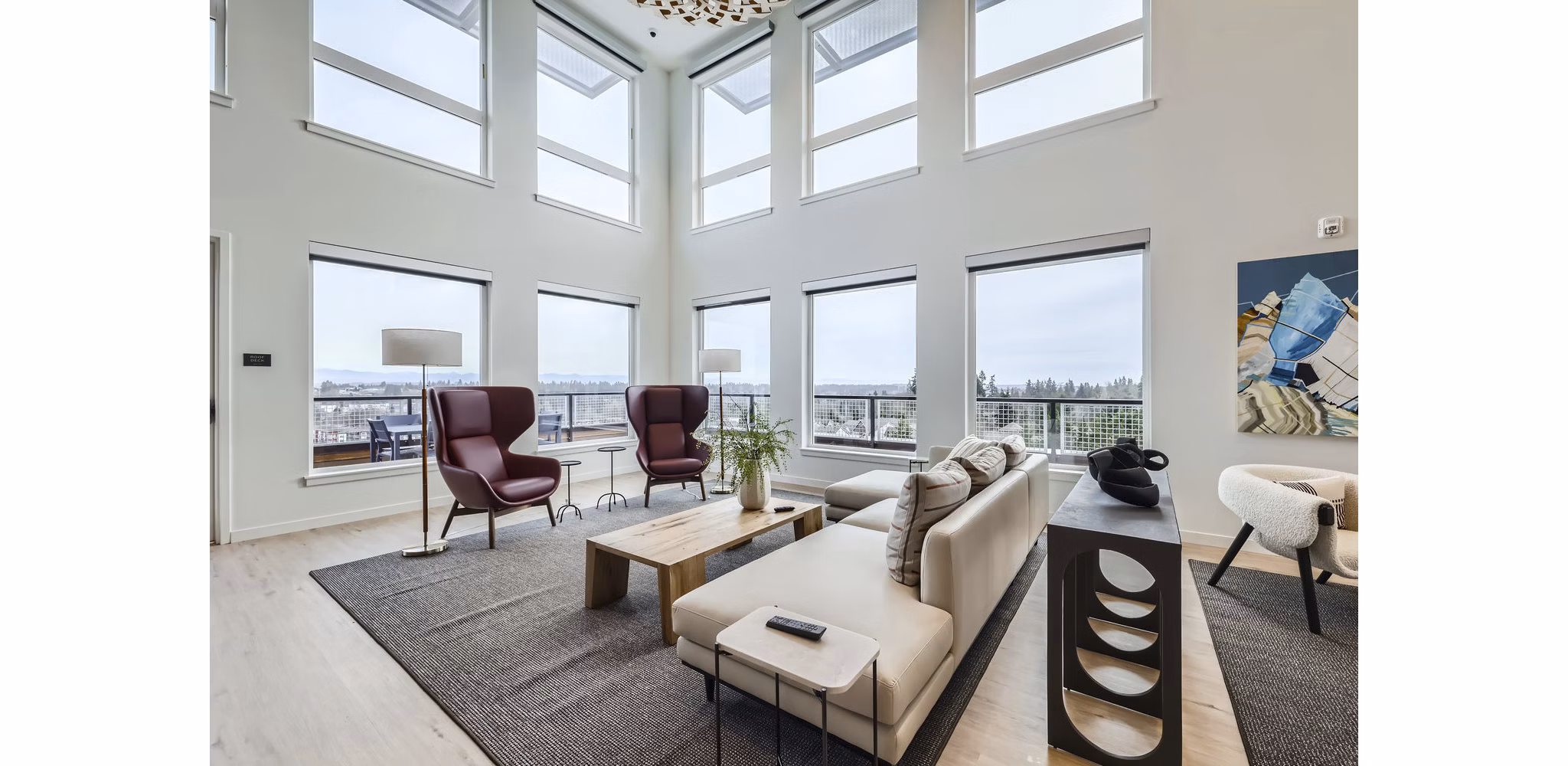 clubhouse at Knox Apartments 