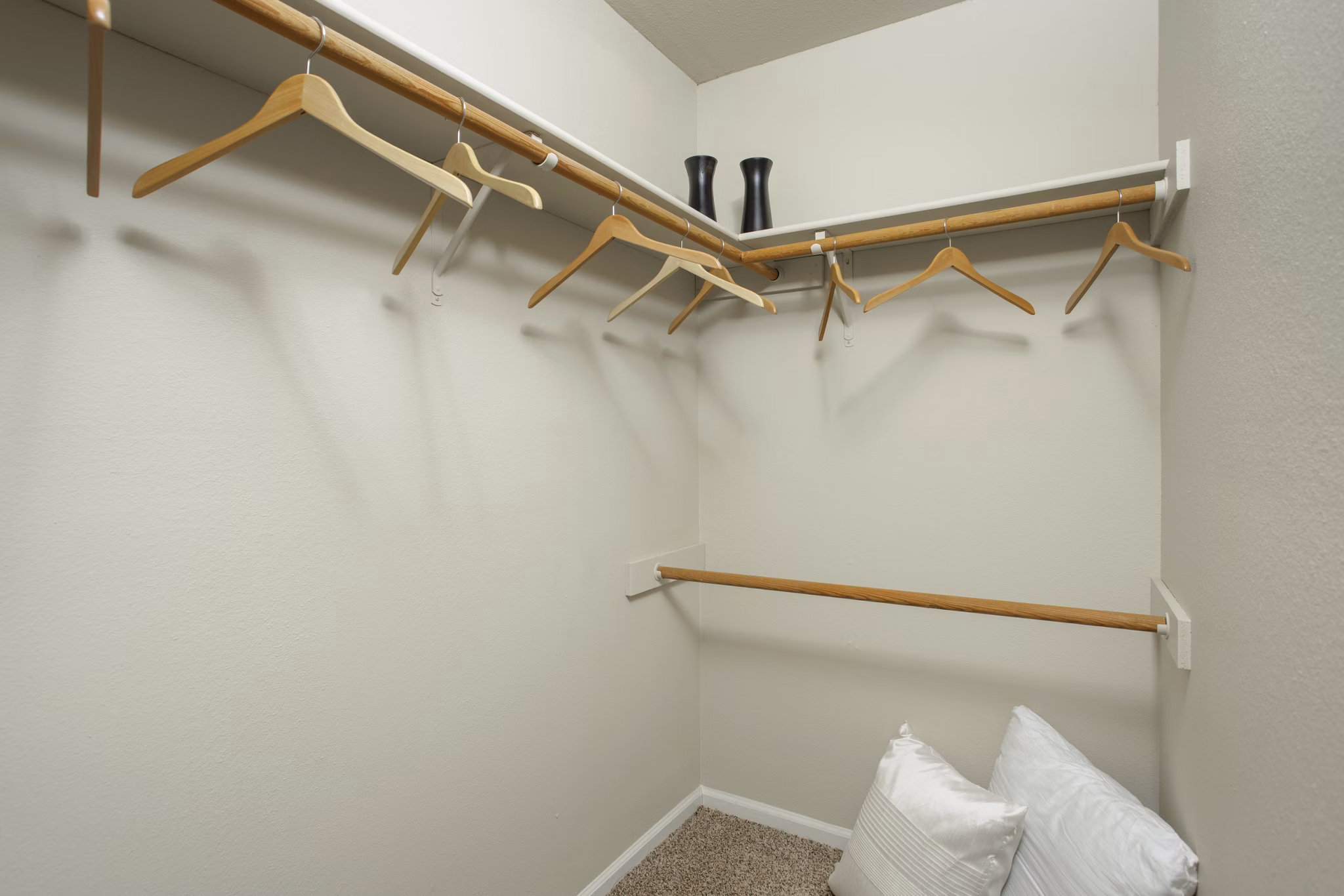 bedroom Edge DTC Apartments