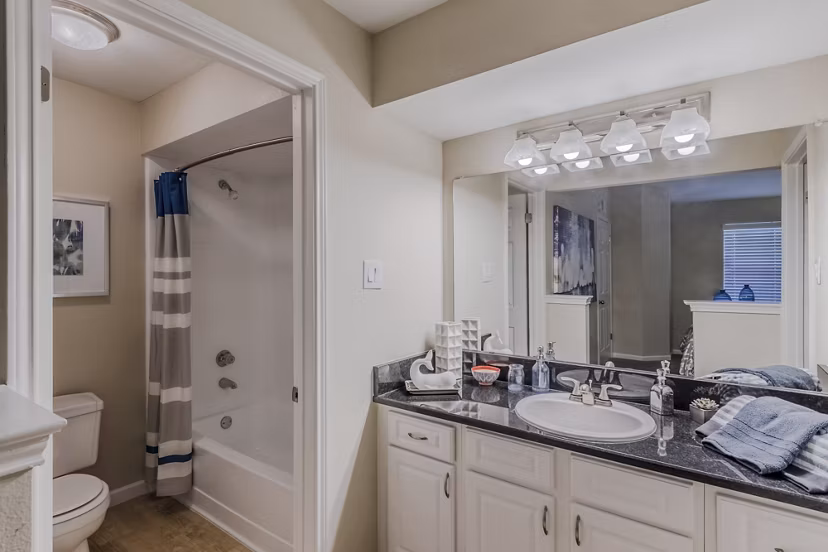 bathroom at Canterbury Courts Apartments