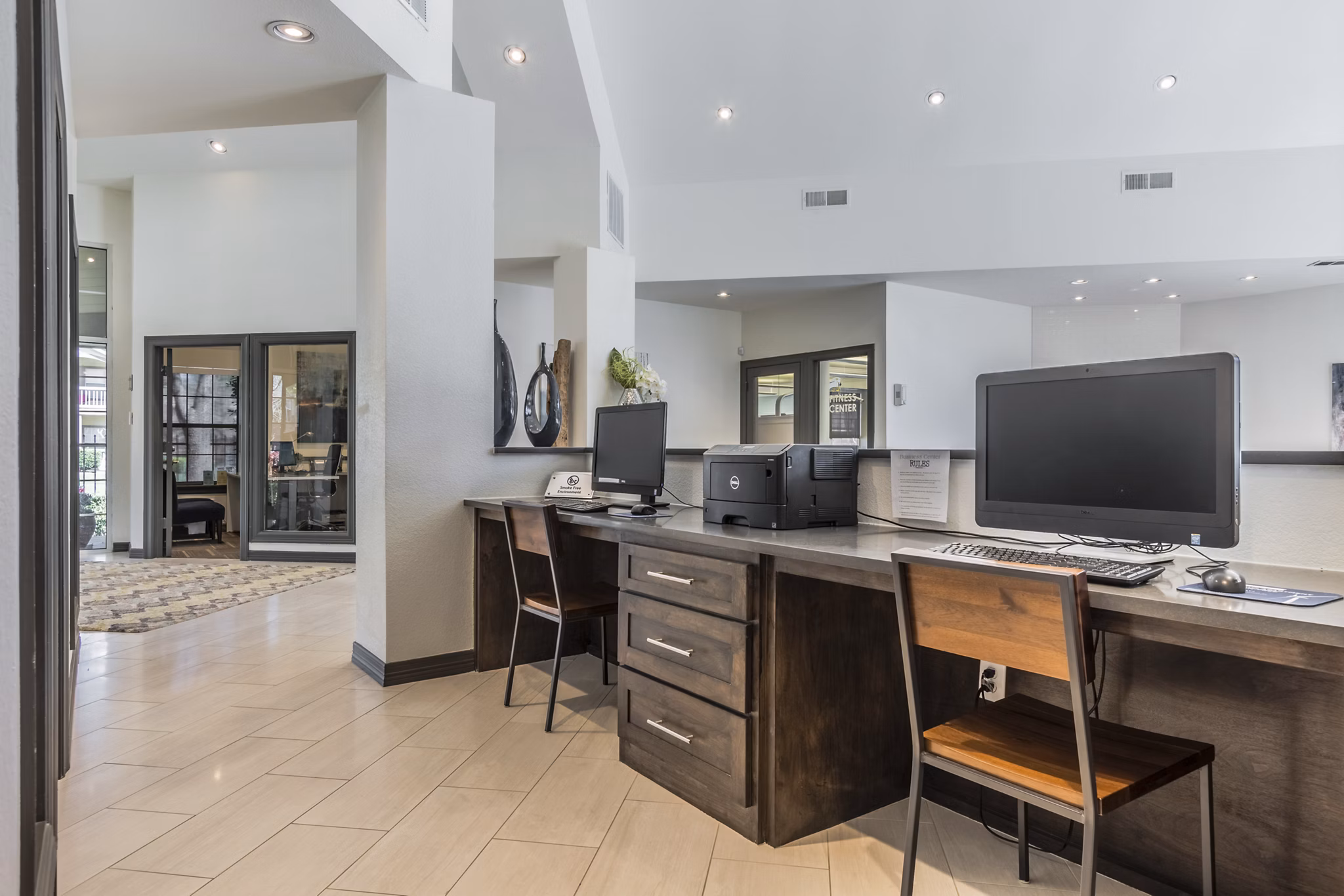 clubhouse business center at Canterbury Courts Apartments