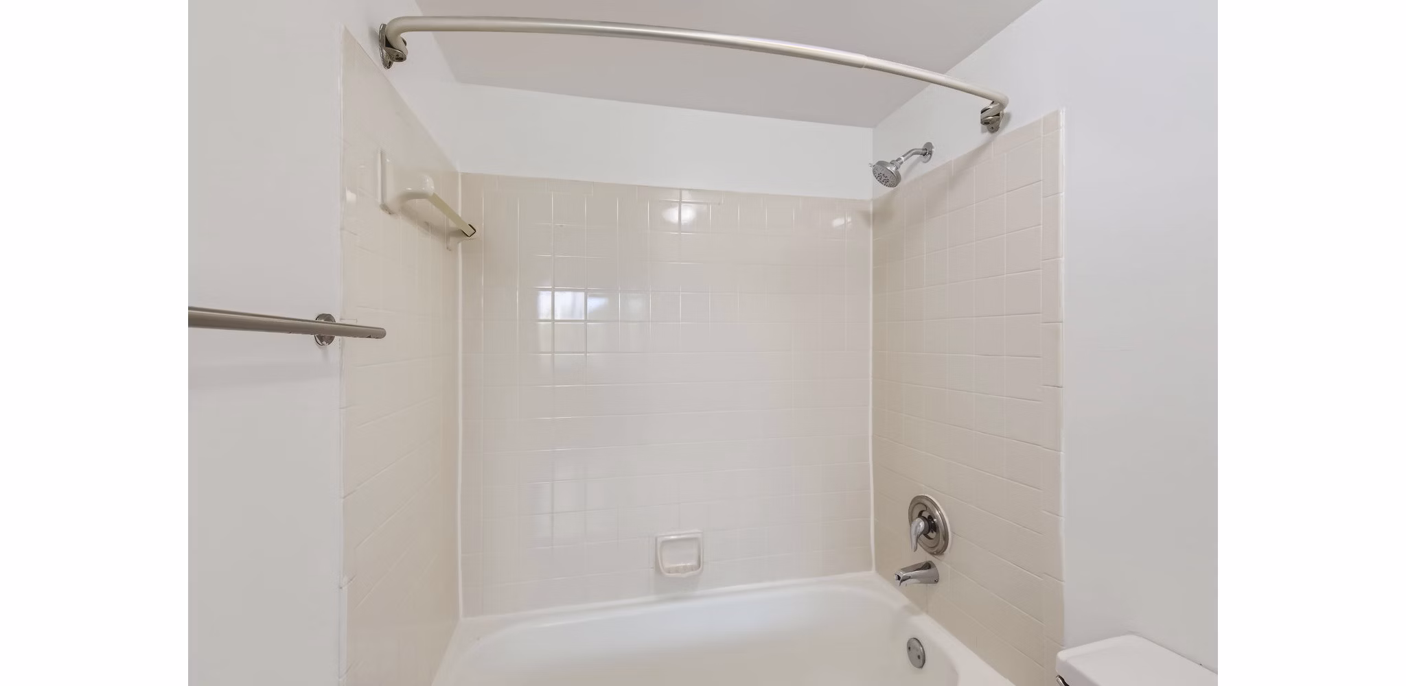 bathroom at Cascades at the Hammocks Apartments
