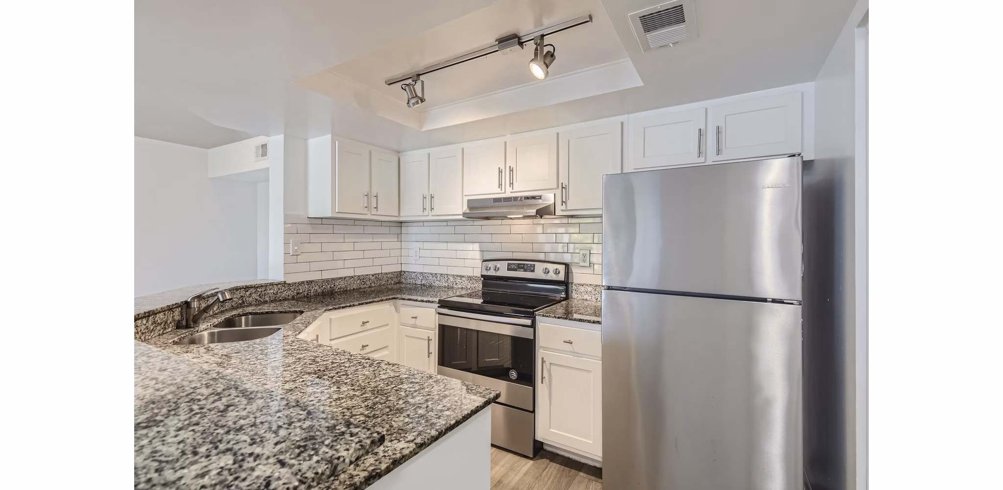 kitchen at Cascades at the Hammocks Apartments