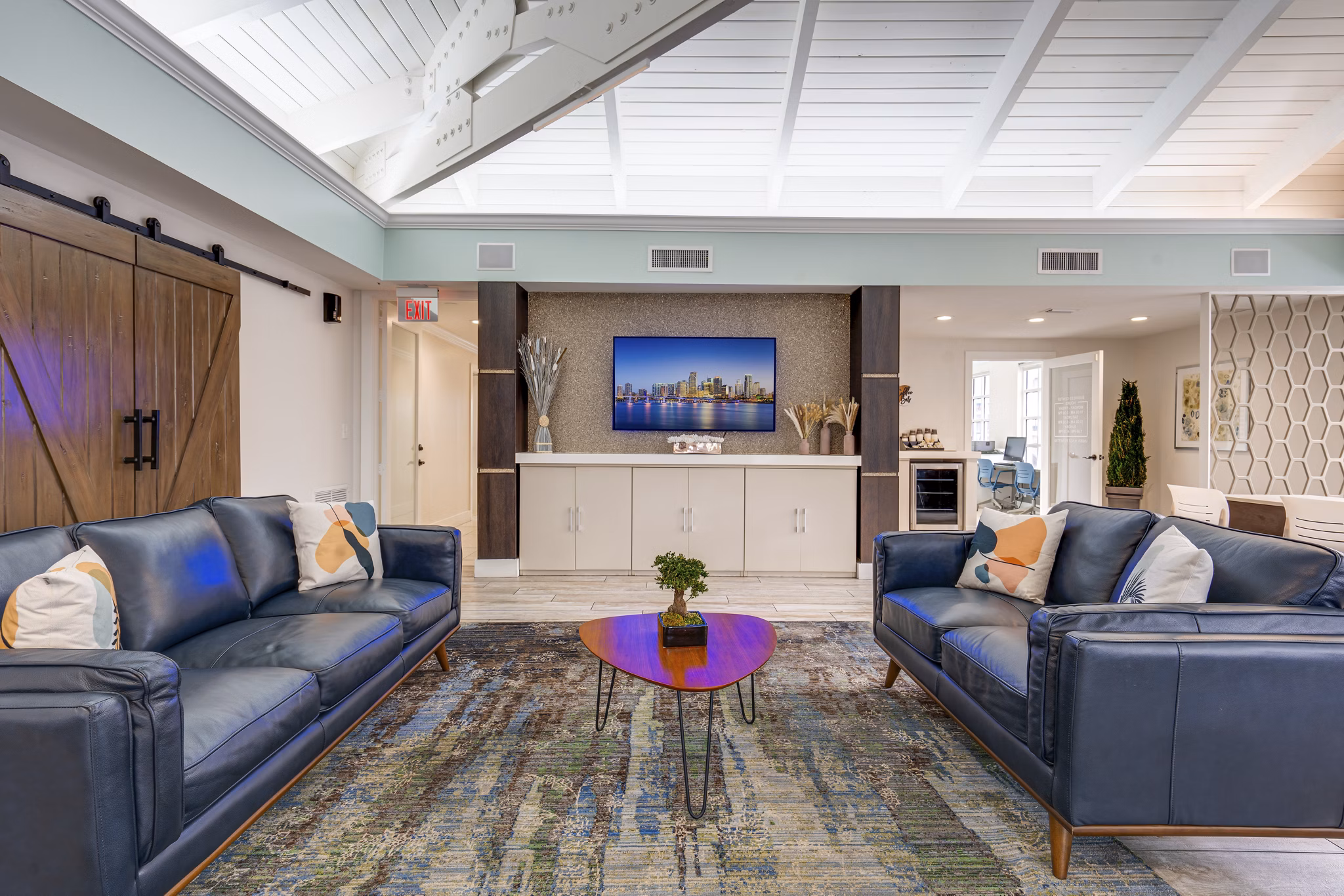 clubhouse at Emerald Palms Apartments
