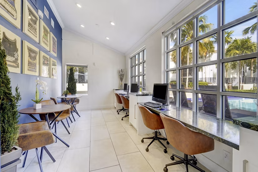 clubhouse at Emerald Palms Apartments