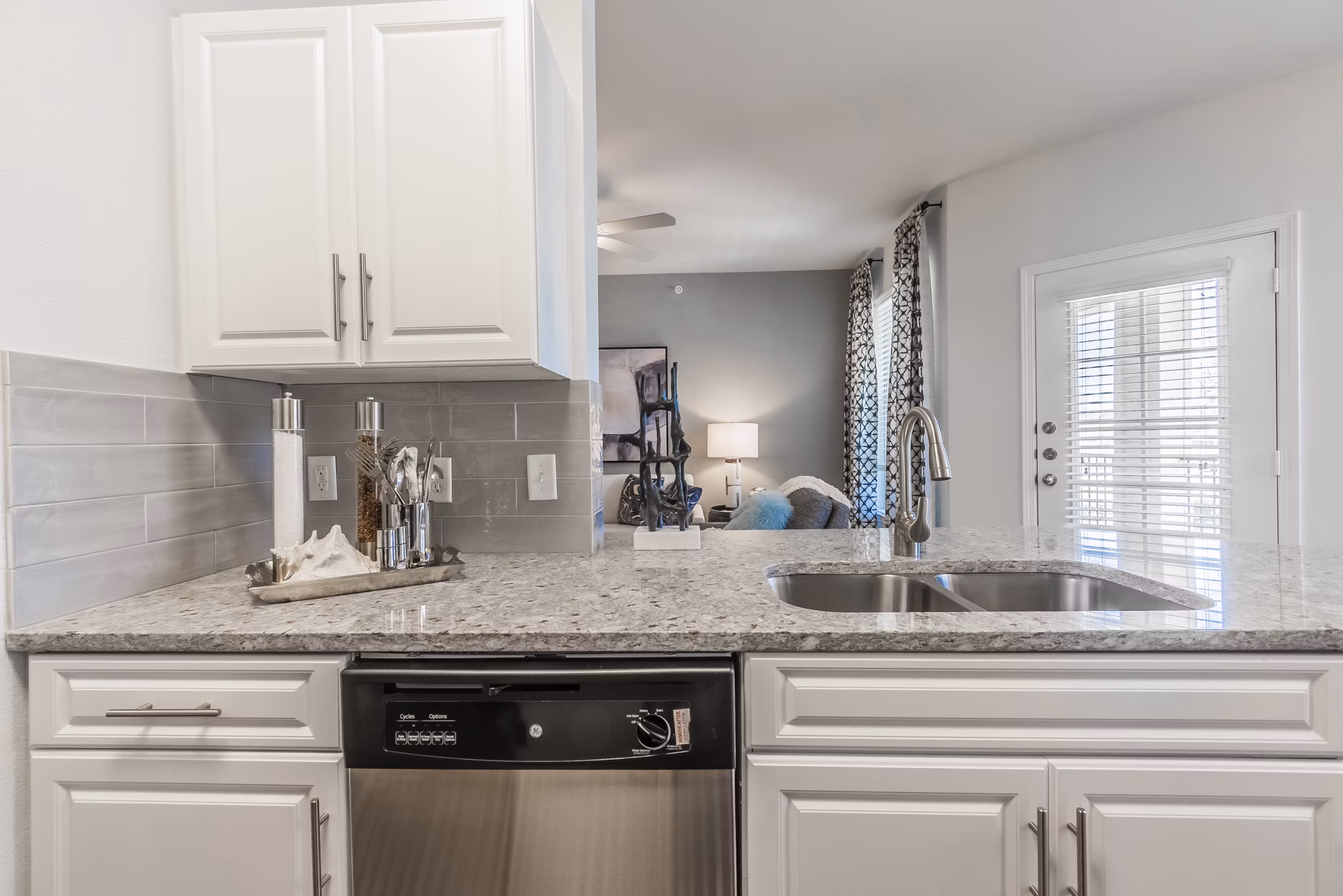 kitchen at Grand Estates at Keller Apartments