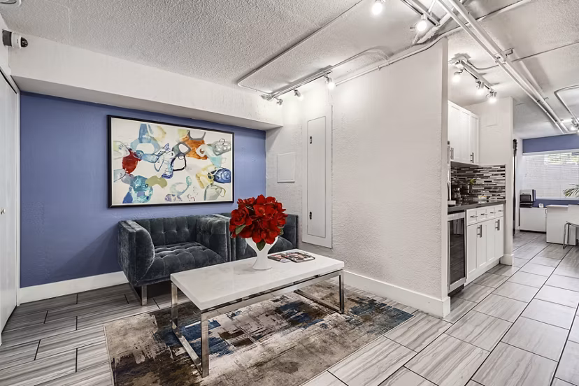 clubhouse at Ludlam Point Apartments