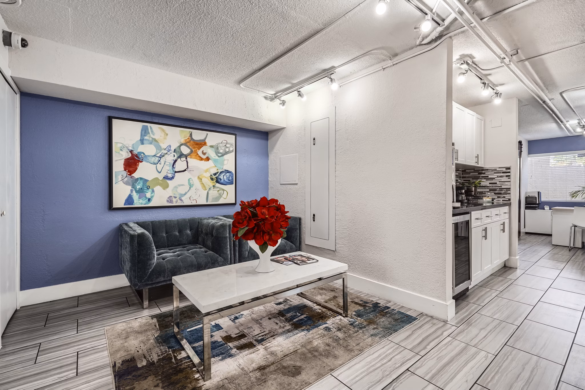 clubhouse at Ludlam Point Apartments