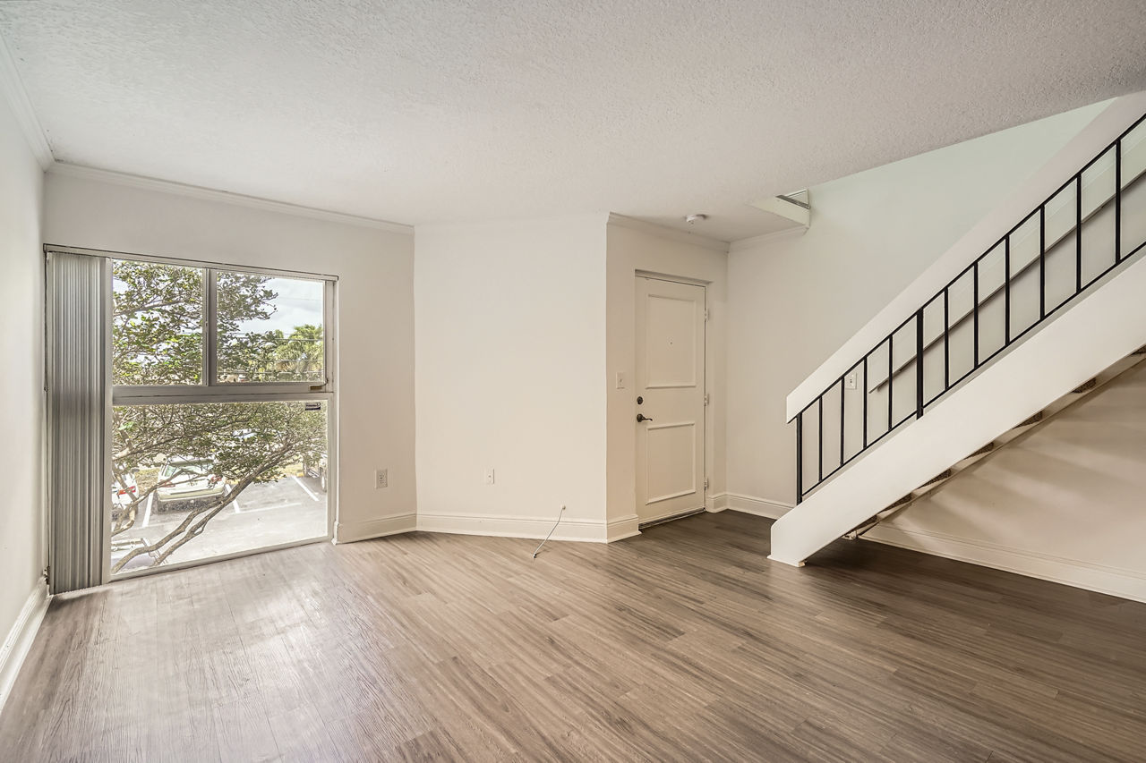 Ludlam Point Miami Fl 16 of 27