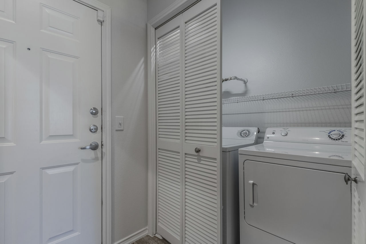Laundry room at Republic House At Frisco Bridges (1 of 2)