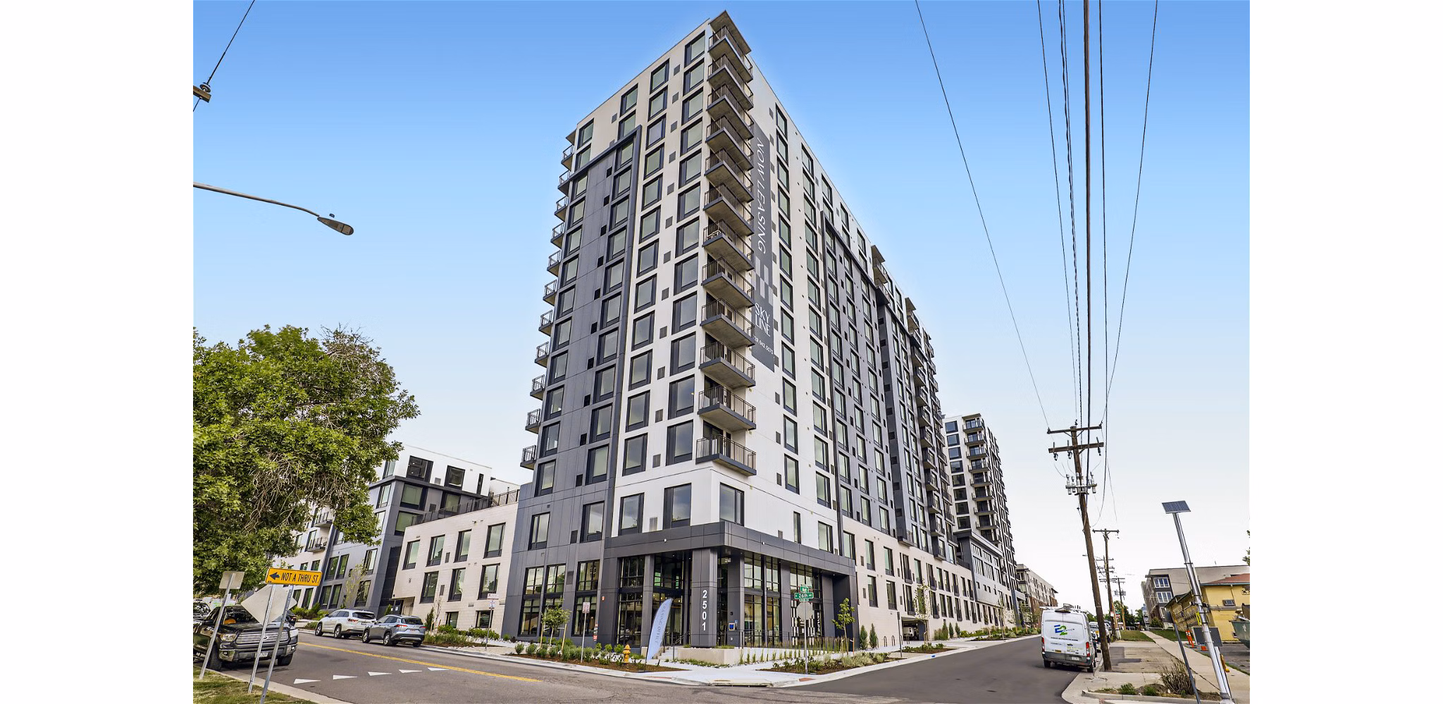 exterior at Skyline at Highlands Apartments