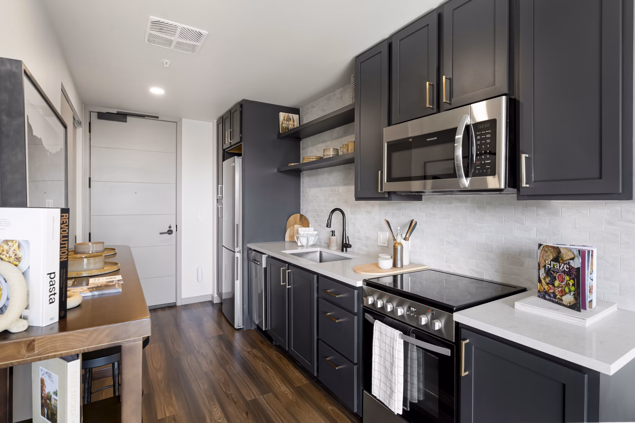 kitchen at Skyline at Highlands Apartments