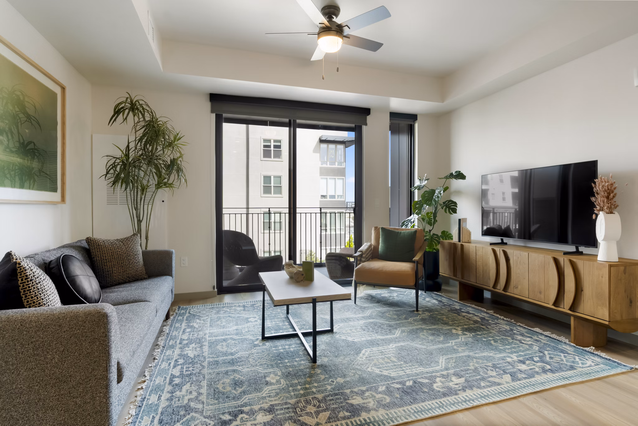 living room at Skyline at Highlands Apartments