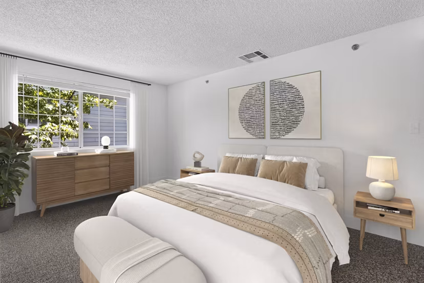 bedroom at Sullivan's Ridge Apartments