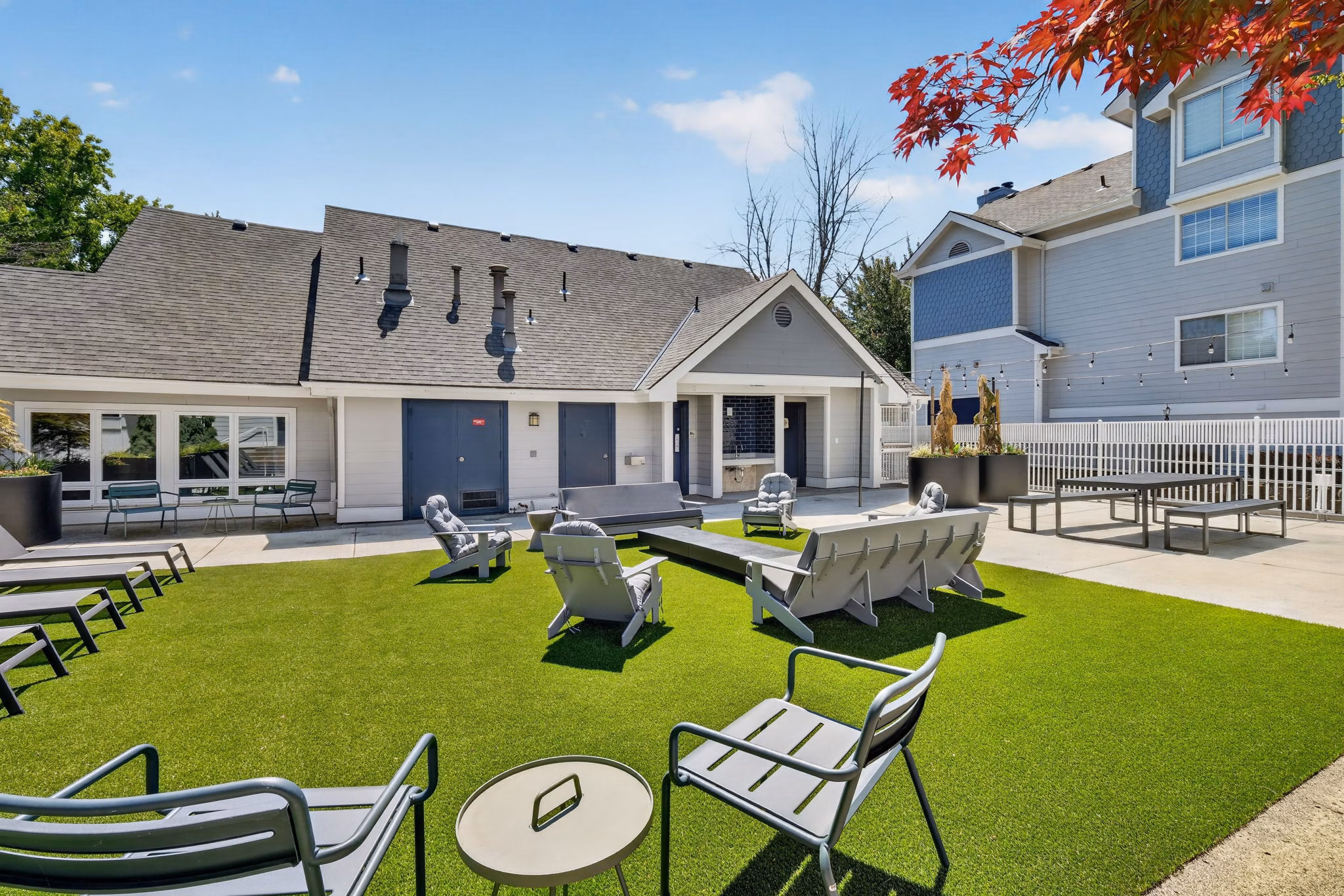 Patio at Sullivan's Ridge Apartments