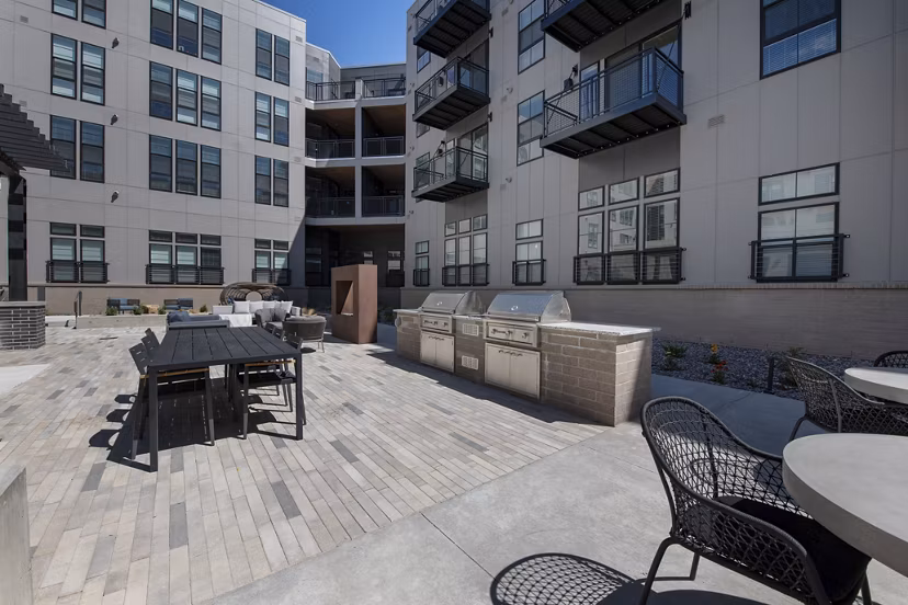 grill area at Westminster Row Apartments