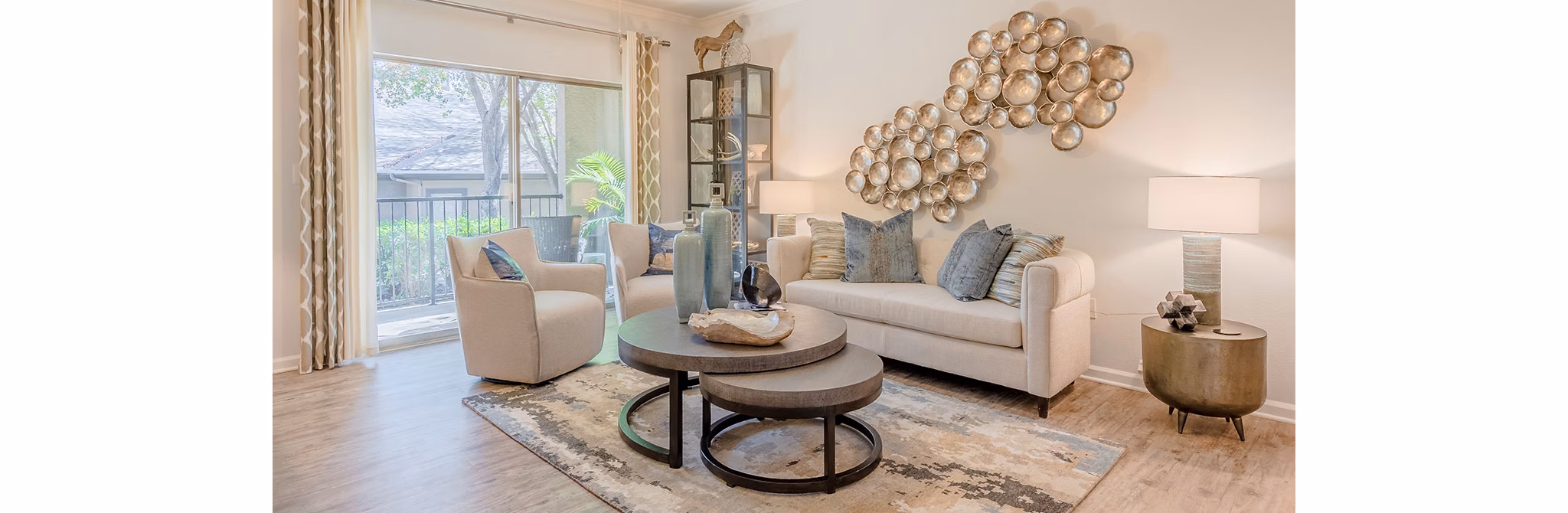 living room at Wildwood Creek Apartments
