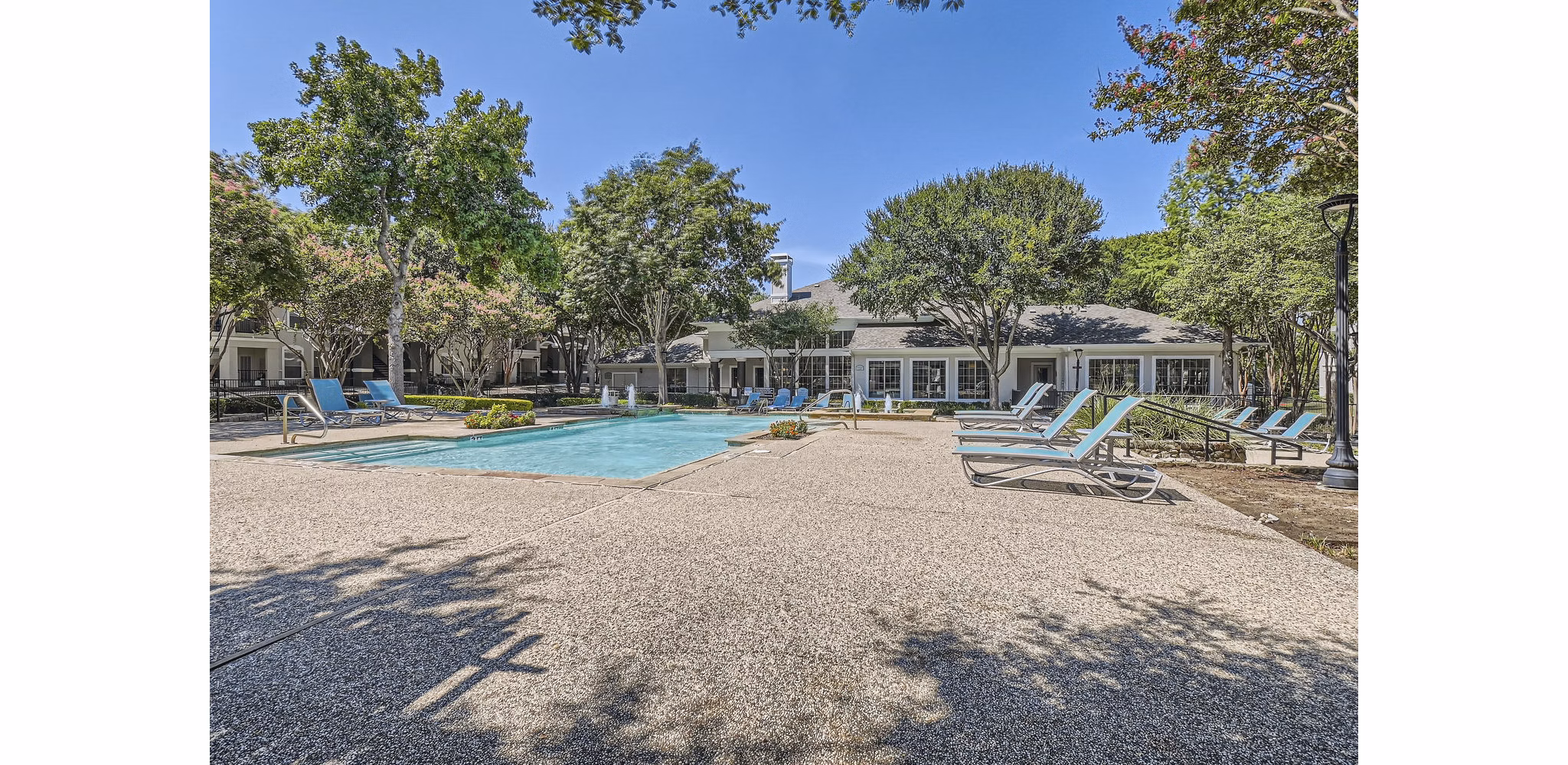 pool at Wildwood Creek Apartments
