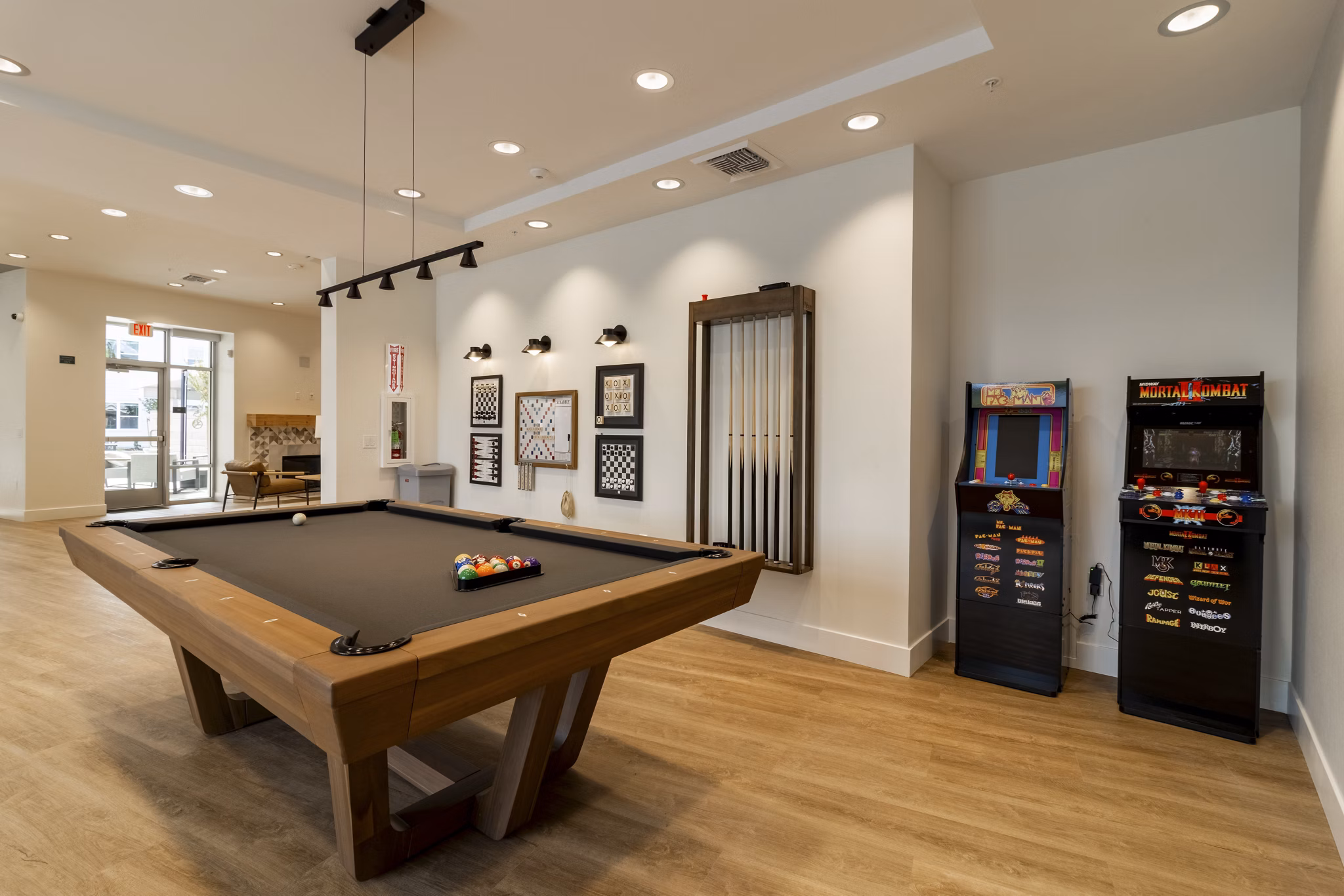 clubhouse at The Grove at Woodlake Apartments