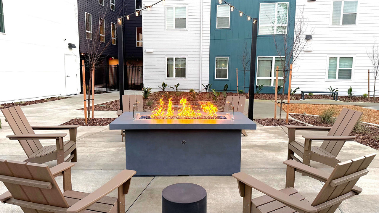 The Grove At Woodlake Apartments Sacramento Ca 10 of 12