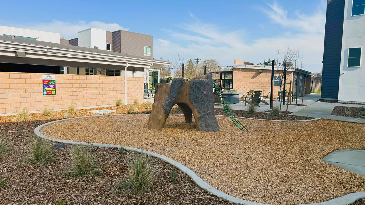 The Grove At Woodlake Apartments Sacramento Ca 12 of 12
