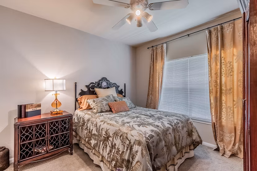 bedroom at Grand Estates at Kessler Park Apartments