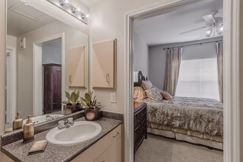 bathroom at Grand Estates at Kessler Park Apartments
