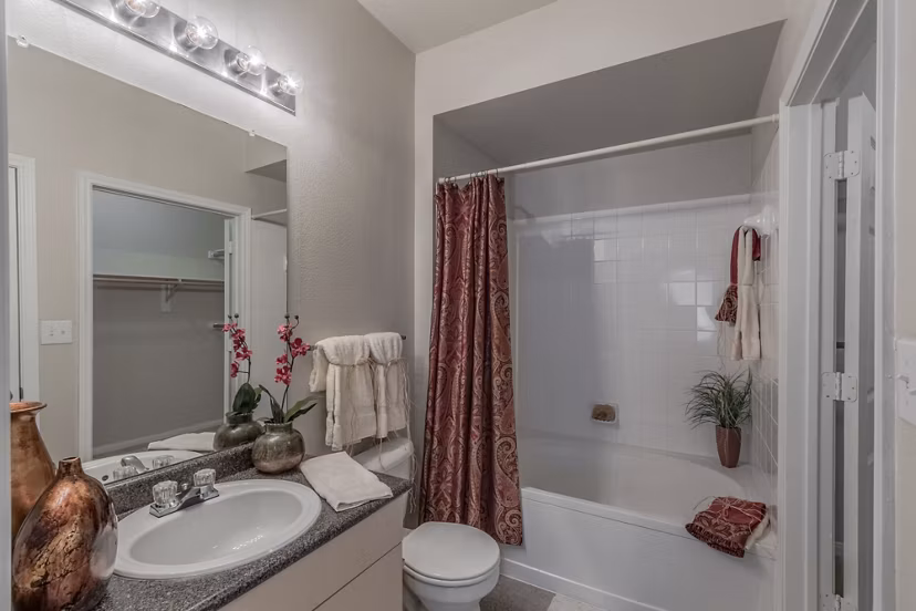 bathroom at Grand Estates at Kessler Park Apartments