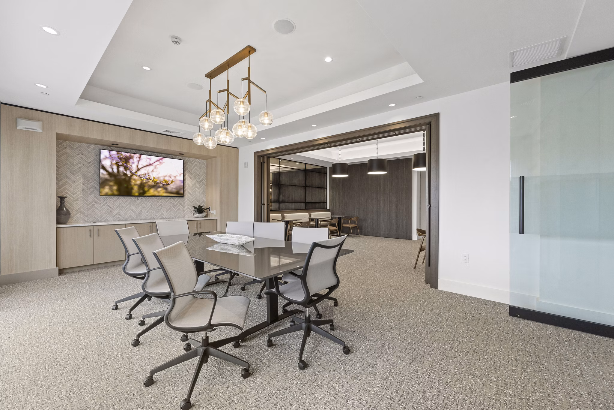 clubhouse at Hanover Crossing Apartments
