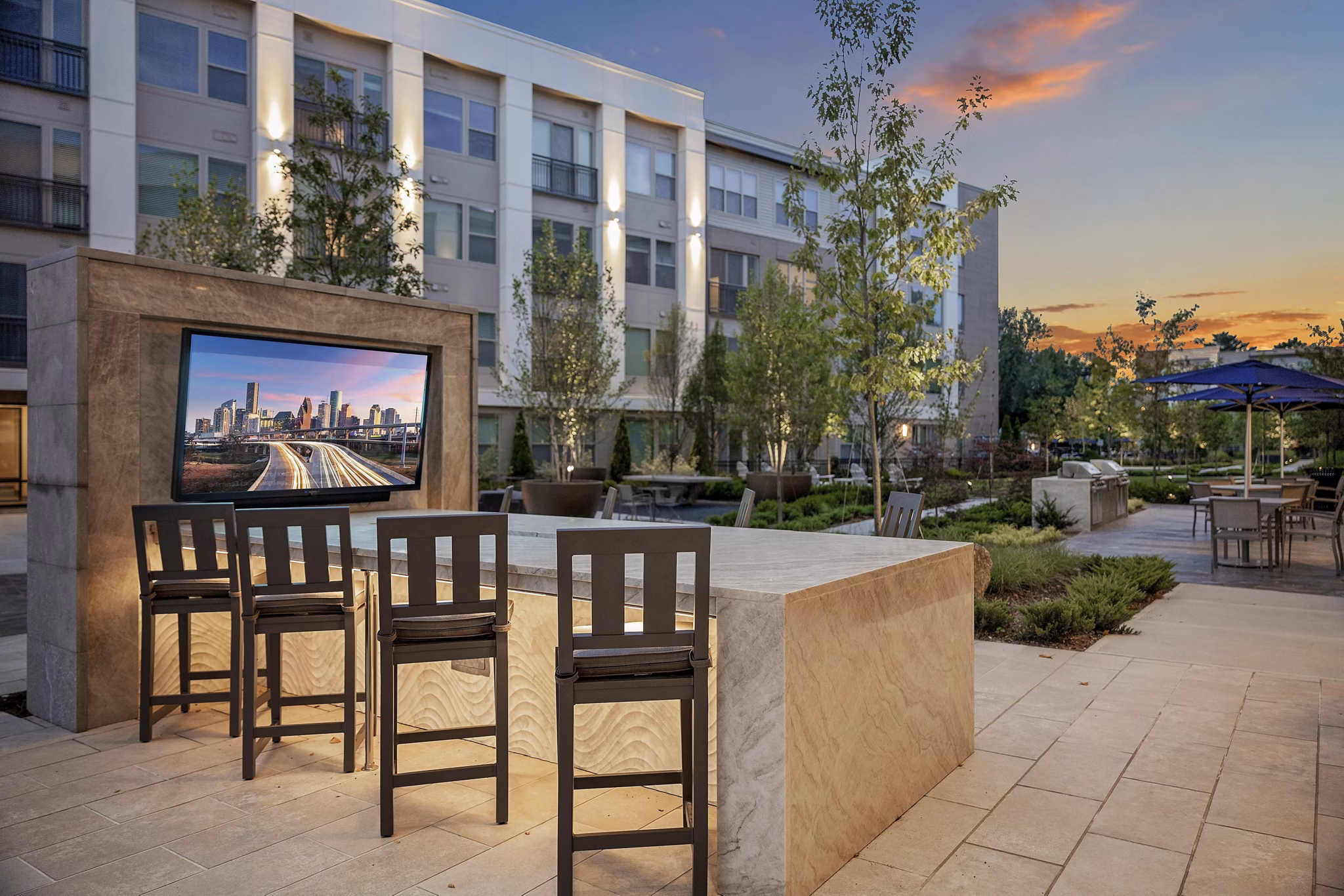 recreational area at Hanover Crossing Apartments