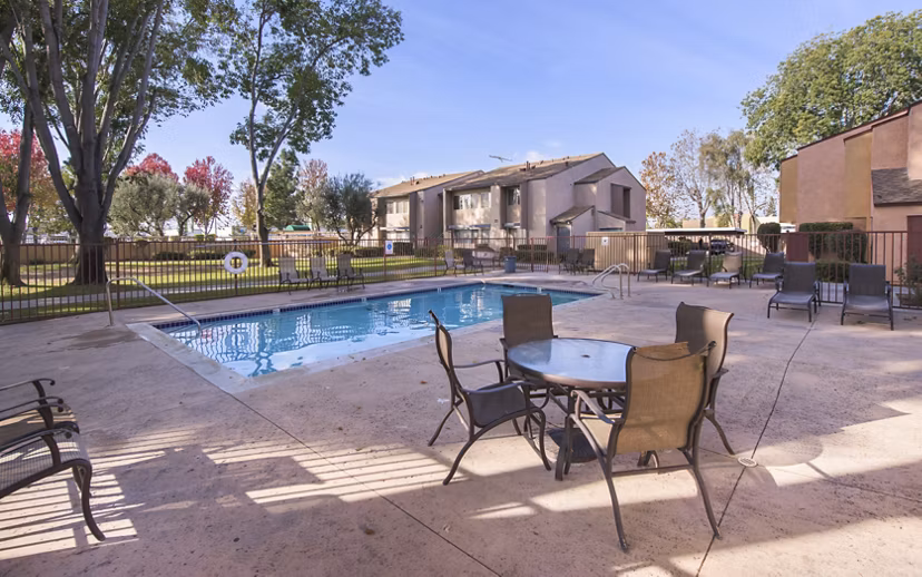 pool at Fairview Green Apartments